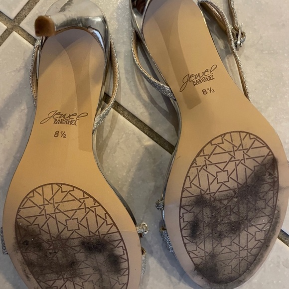 Jewel by Badgley Mischka size 8 Diamond heels - Picture 5 of 6